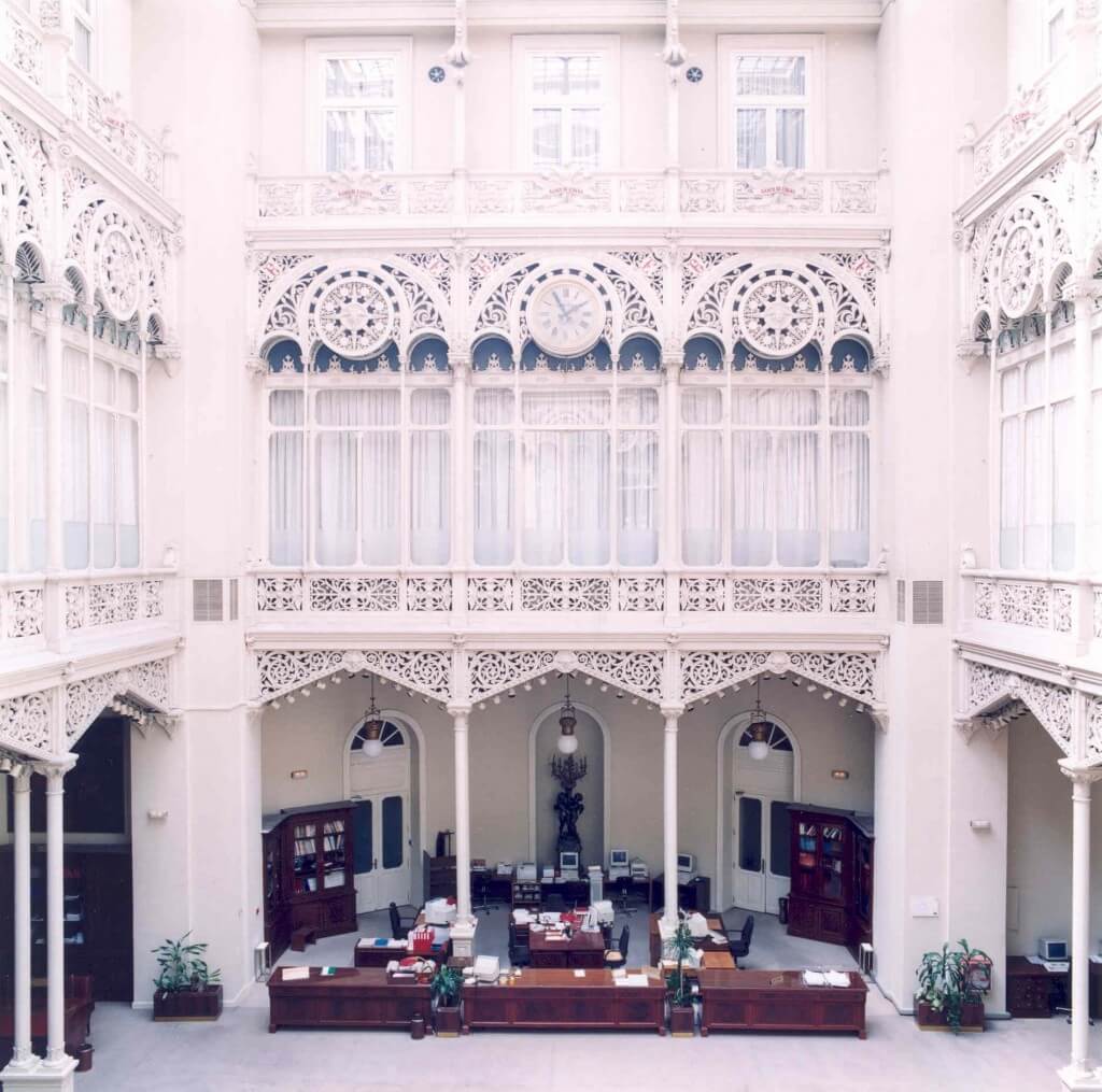 patio_biblioteca
